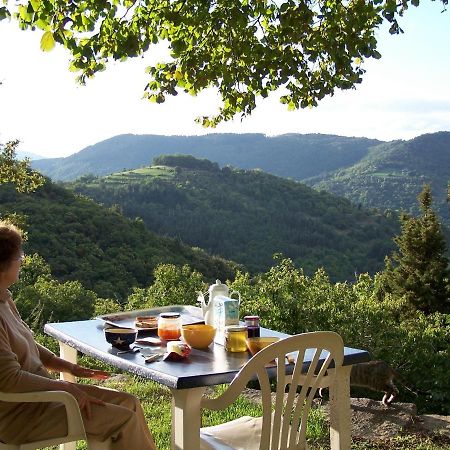 Gite De Chapeleche Les Chataigniers Gluiras Экстерьер фото